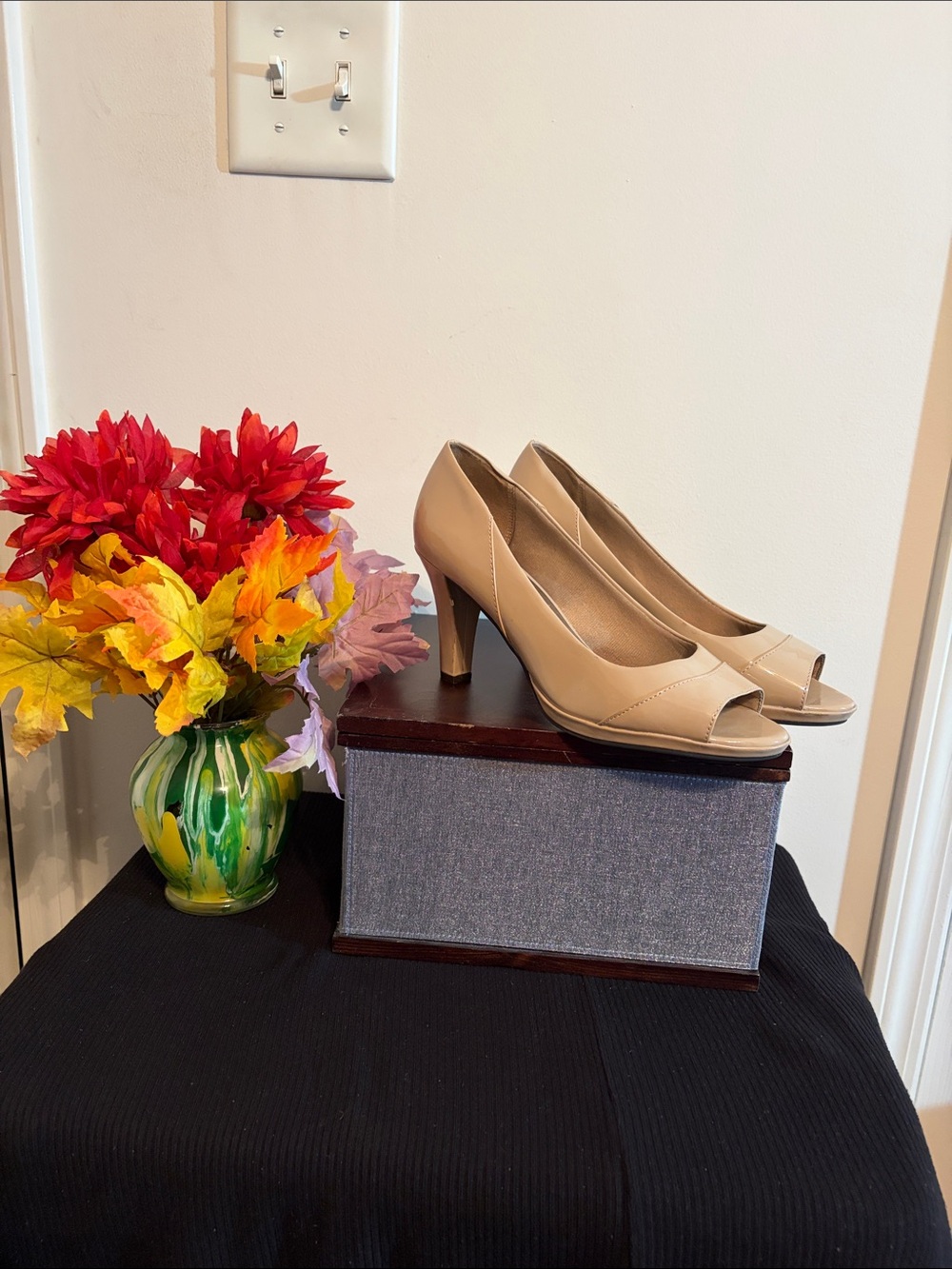 Life Stride Nude Peep-Toe Mid Heel Pumps